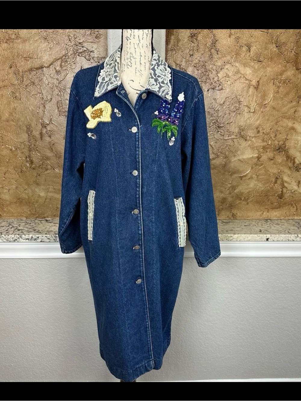 Embellished Lace-Collar Denim Coat - Blue